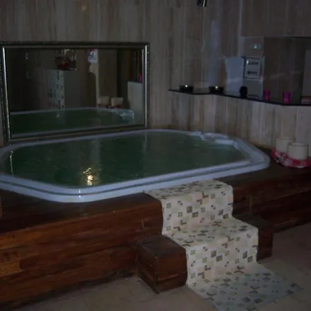 Park & Hotel 3*